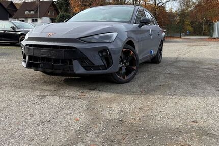 Cupra Leon 5.000 km 42.890 &euro; Siegen 57072