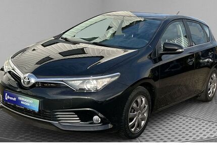 Toyota Auris 156.000 km 7.990 &euro; Stuhr 28816