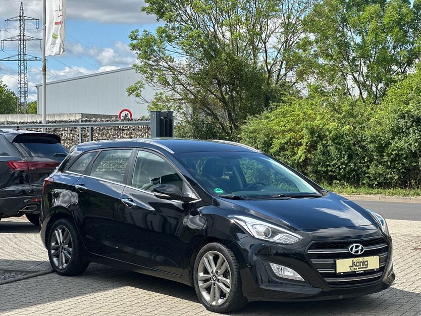Hyundai i30 128.500 km 10.700 € Jülich 52428