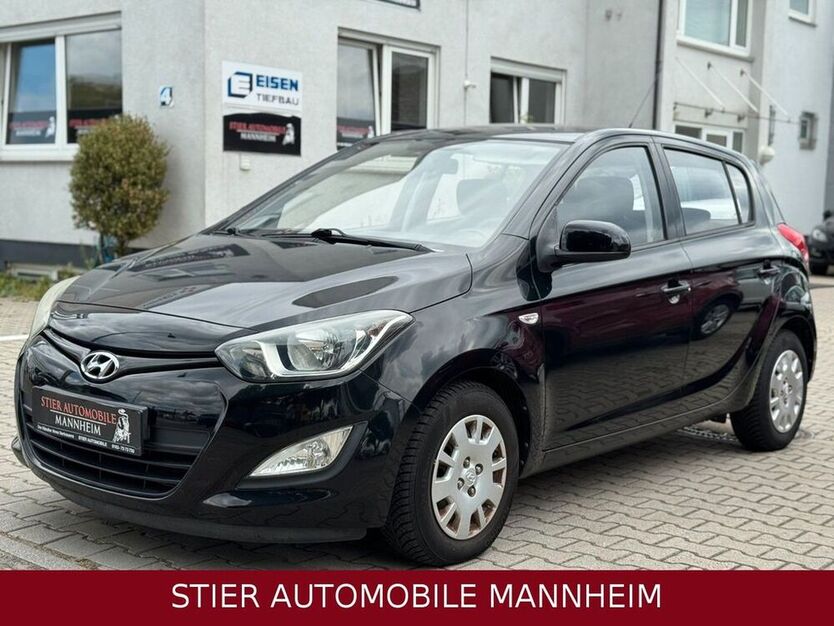 i20