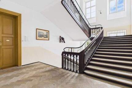 Gewerbeobjekt Ebersberg - 9 Zimmer, 3.315&euro; | Angebot:25708197