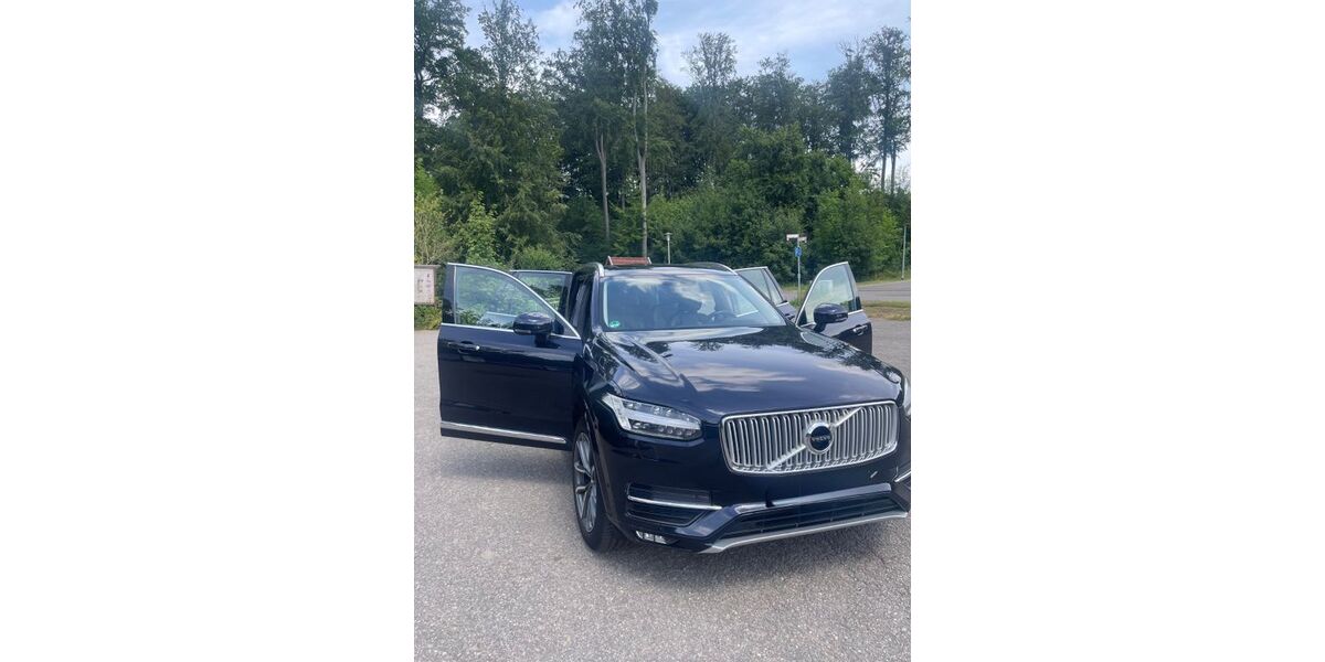 Volvo XC90 175.500 km 22.700 &euro; Georgsmarienhütte 49124