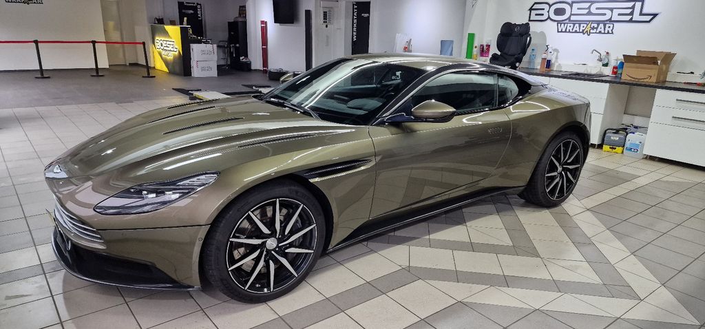 Aston Martin DB11 73.650 km 110.000 &euro; Wuppertal 42287