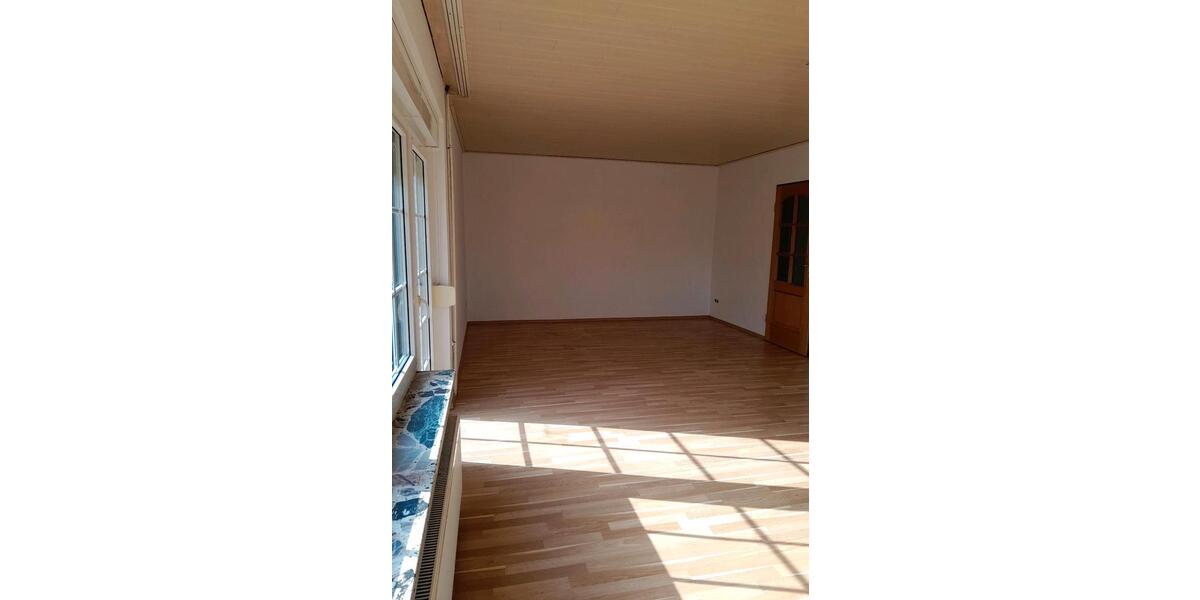 Einfamilienhaus Bockhorn - 4 Zimmer, 140 m&sup2;, 1.350&euro; | Angebot:25167736