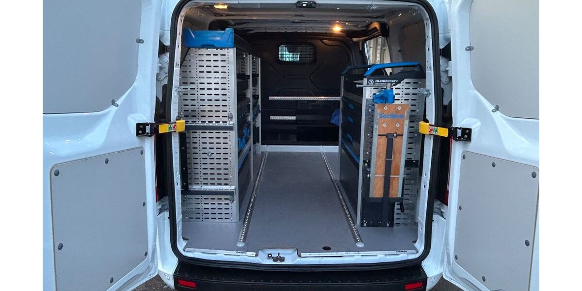 Ford Transit Custom 58.439 km 22.990 &euro; München 81825