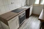 Gemütliche 3 Zimmer-Wohnung in einem äußerst gepflegten Haus im 3. OG, Tageslichtbad mit Dusche - EBK kann abgelöst werden - Studenten willkommen