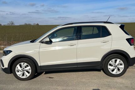 VW T-Cross 13.500 km 21.600 &euro; Wolfsburg 38442