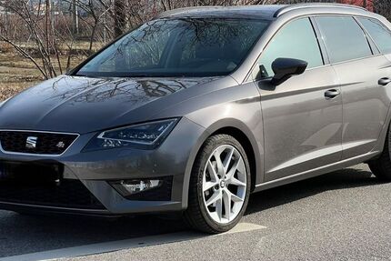 Seat Leon 86.000 km 12.799 &euro; München 81827