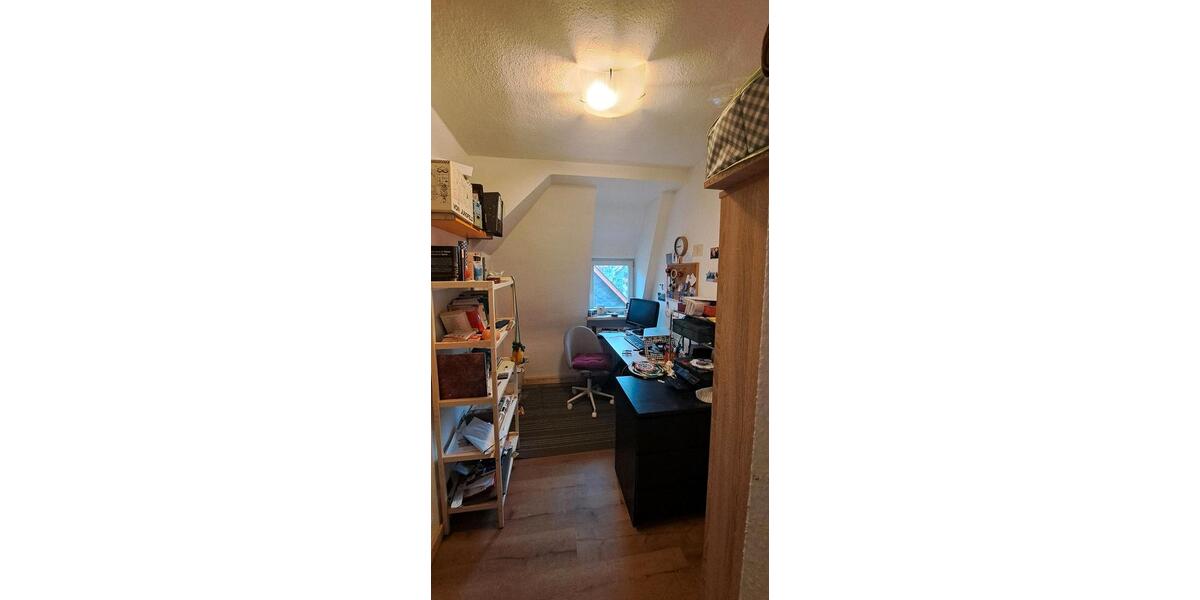 Dachgeschoßwohnung Zella-Mehlis Mehlis - 3 Zimmer, 89 m&sup2;, 690&euro; | Angebot:26260704