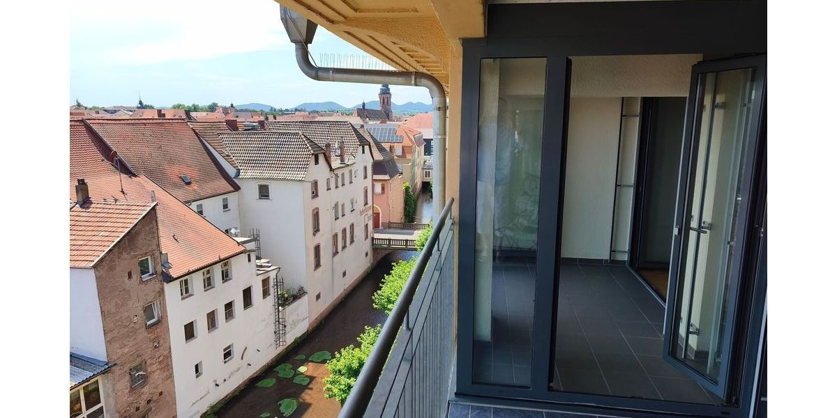 Loftwohnung mit 2 Zimmern und Wintergarten in der Innenstadt von Landau mit bester Aussicht - Appartement Landau Kernstadt | Angebot:26989780