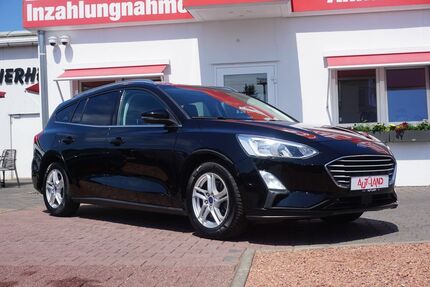 Ford Focus 73.318 km 15.950 &euro; Halle 06122