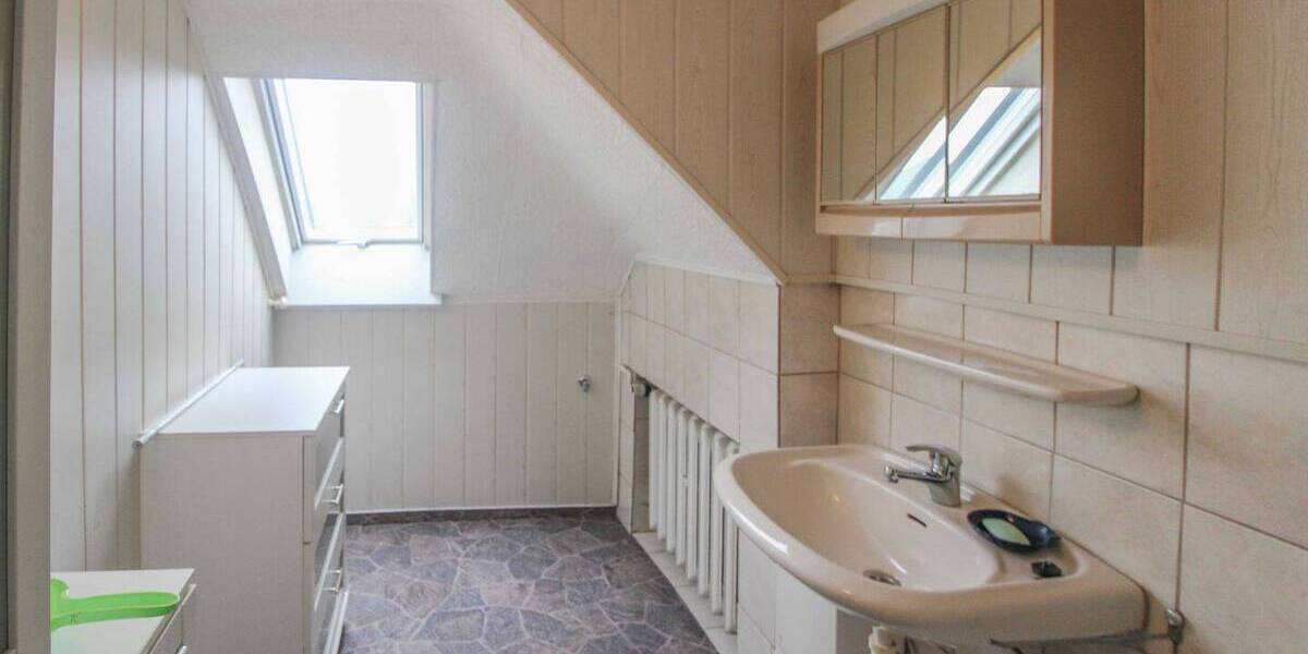 Doppelhaushälfte Jüterbog - 5 Zimmer, 110 m&sup2;, 185.000&euro; | Angebot:26037305