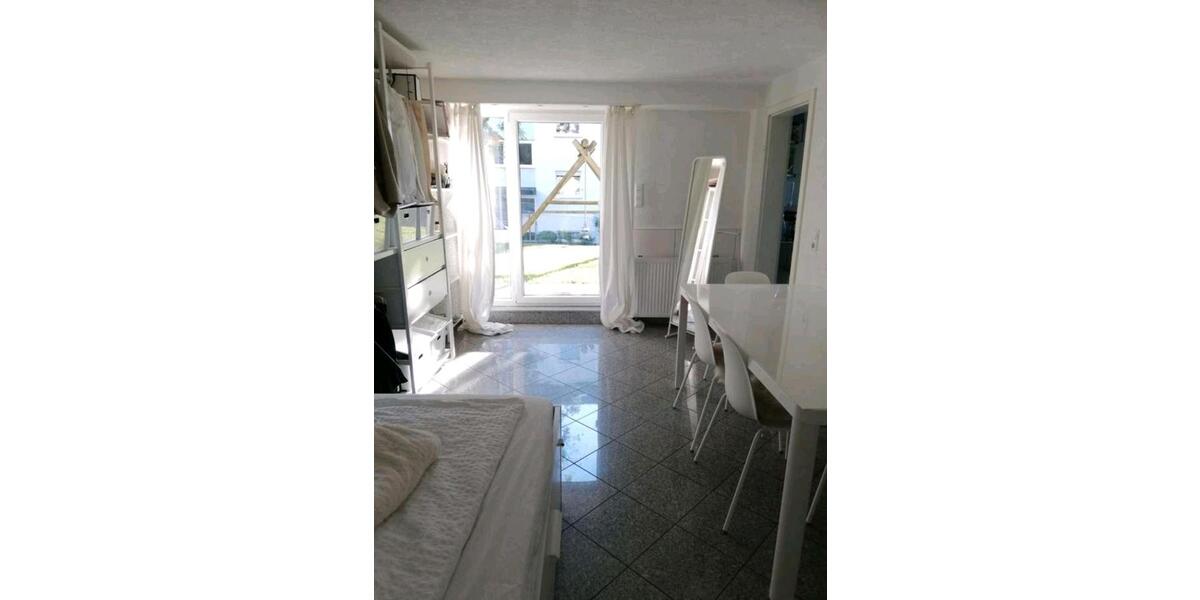 Schöne 1 Zimmer Wohnung 1 April 2026 1 zimmer