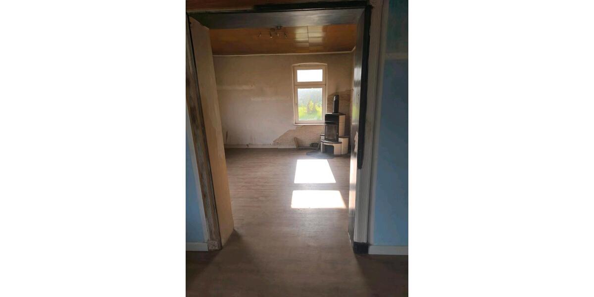 Einfamilienhaus Husum - 7 Zimmer, 173 m&sup2;, 145.000&euro; | Angebot:26850841