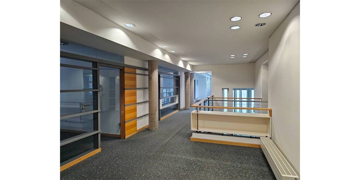 Gewerbeobjekt Bischofswerda - 2 Zimmer, 590.000&euro; | Angebot:25726609
