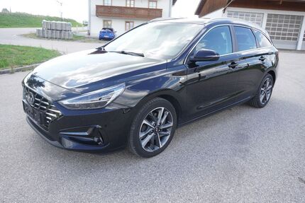 Hyundai i30 145.700 km 10.950 &euro; Griesstätt 83556