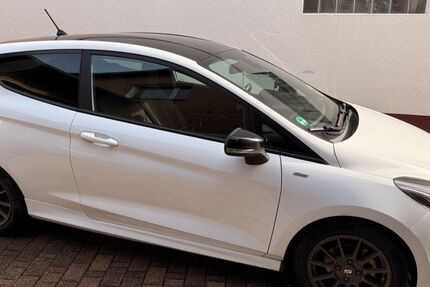 Ford Fiesta 99.589 km 9.800 &euro; Erftstadt 50374