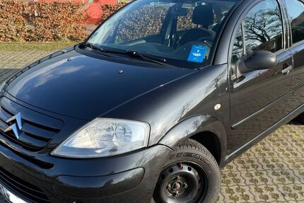 Citroen C3 141.400 km 2.370 &euro; Zetel 26340