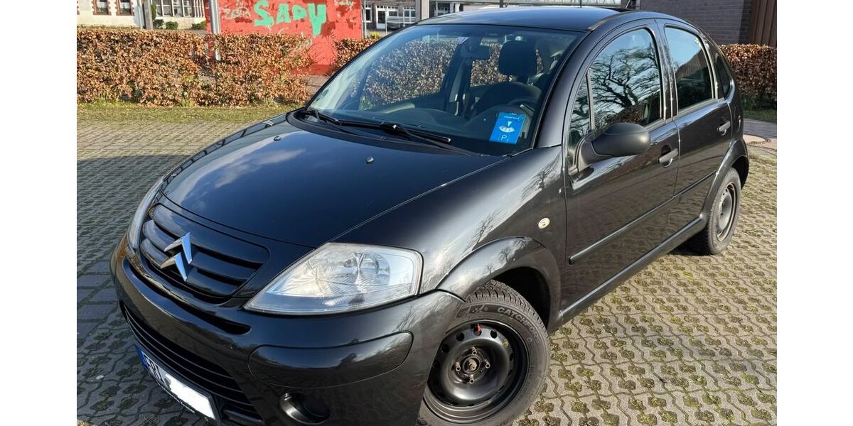 Citroen C3 141.400 km 2.370 &euro; Zetel 26340