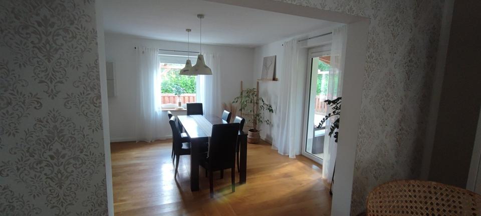 Einfamilienhaus Lübz - 7 Zimmer, 250 m&sup2;, 425.000&euro; | Angebot:23218417