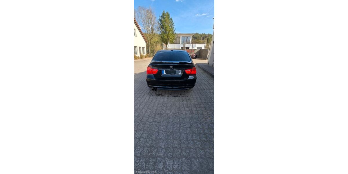 BMW 325 241.000 km 7.500 &euro; Bad Orb 63619