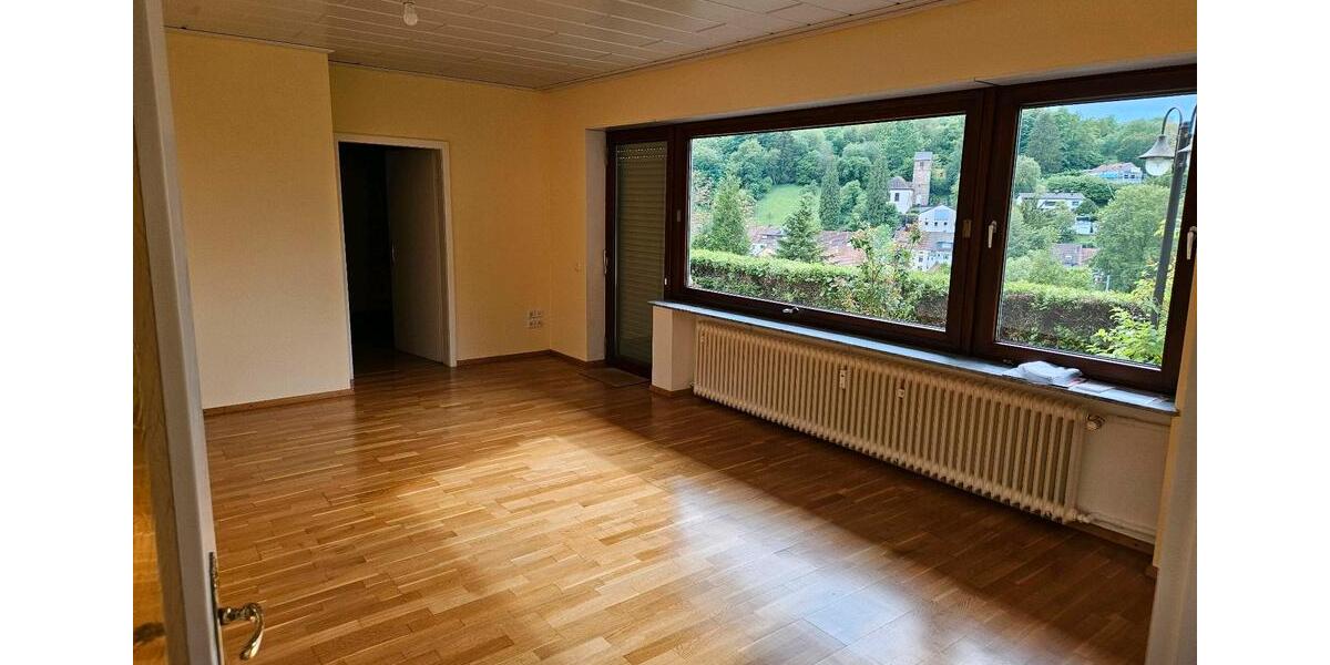 Etagenwohnung Saarbrücken Brebach-Fechingen - 1 Zimmer, 56 m&sup2;, 129.000&euro; | Angebot:26410254