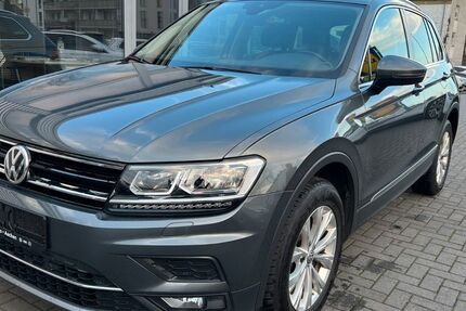 VW Tiguan 145.200 km 19.700 &euro; Aachen 52078