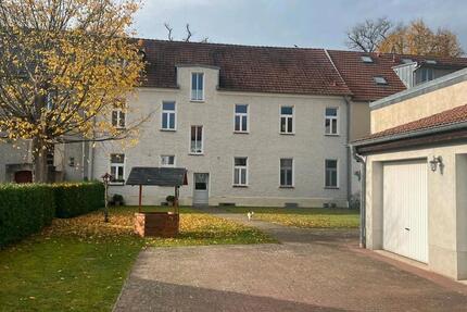Wohnung Rheinsberg - 3 Zimmer, 71 m&sup2;, 533&euro; | Angebot:25473828
