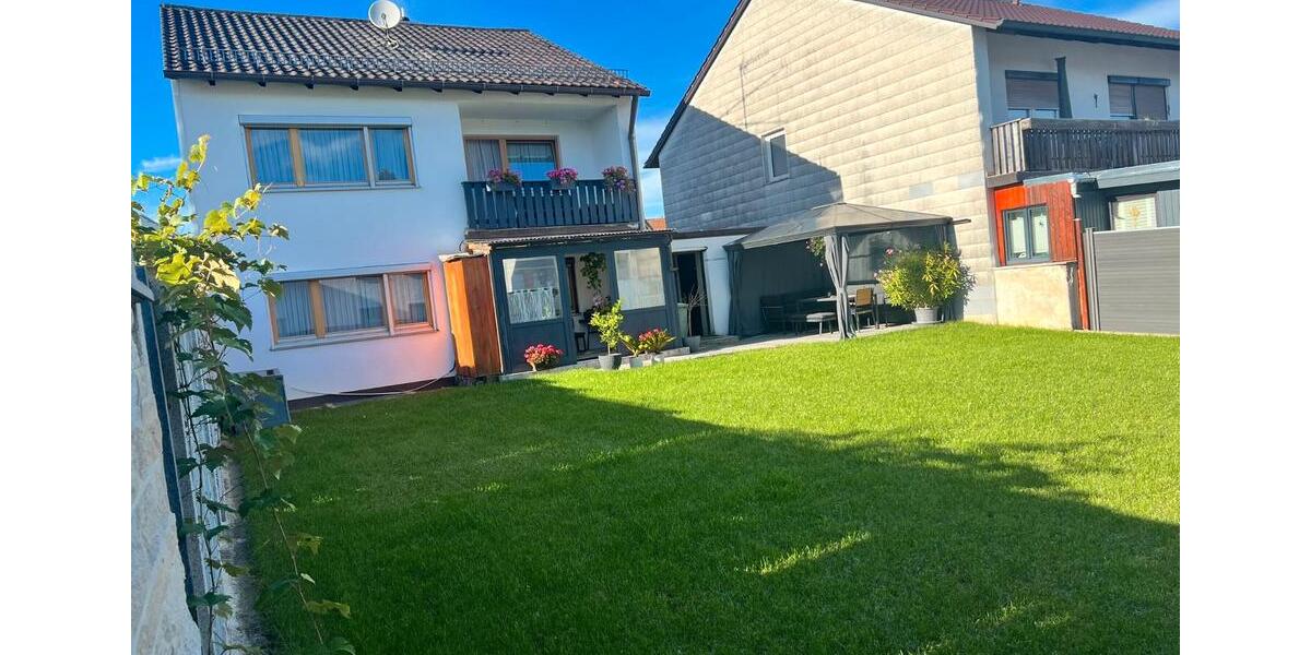 Einfamilienhaus Geisenhausen - 7 Zimmer, 130 m&sup2;, 459.000&euro; | Angebot:26763481