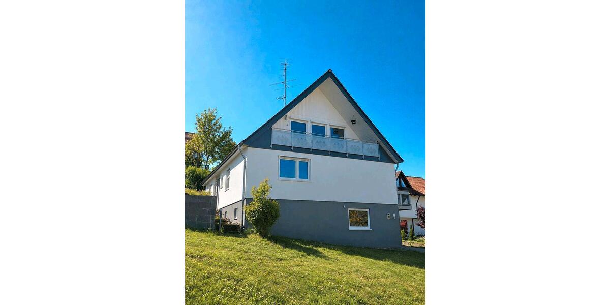 Einfamilienhaus Albstadt Gemarkung Burgfelden - 7 Zimmer, 179 m&sup2;, 419.000&euro; | Angebot:26699351