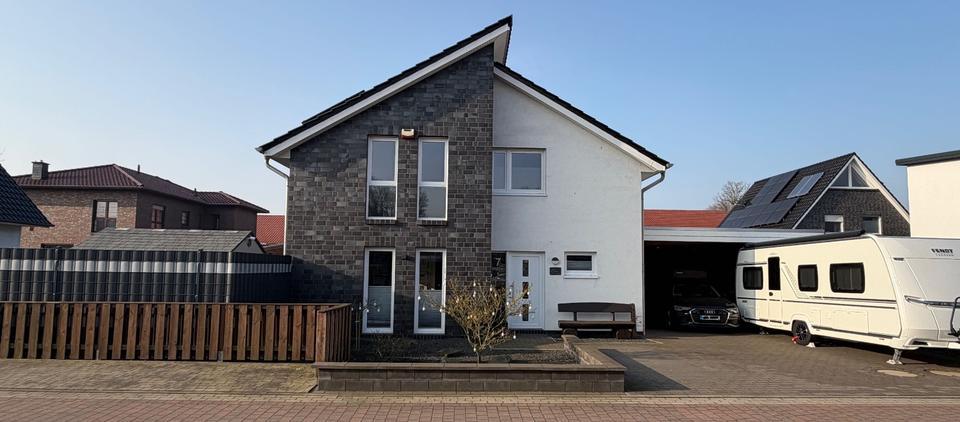 Einfamilienhaus Wiefelstede - 5 Zimmer, 136 m&sup2;, 555.000&euro; | Angebot:25431041