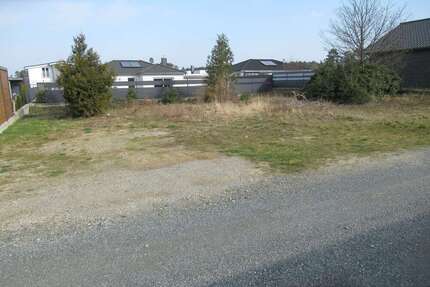 Grundstück zu verkaufen in Sassenburg 72.000 € 600 m²