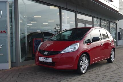 Honda Jazz 111.000 km 8.919 &euro; Gosen / Neu-Zittau 15537