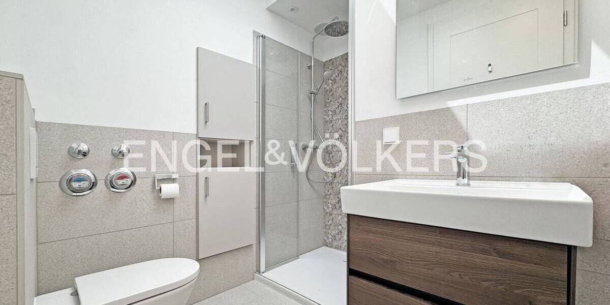 Etagenwohnung Bad Nauheim - 3 Zimmer, 138 m&sup2;, 1.950&euro; | Angebot:26819986