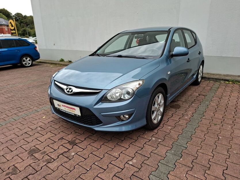Hyundai i30 145.600 km 4.699 € Borna 04552