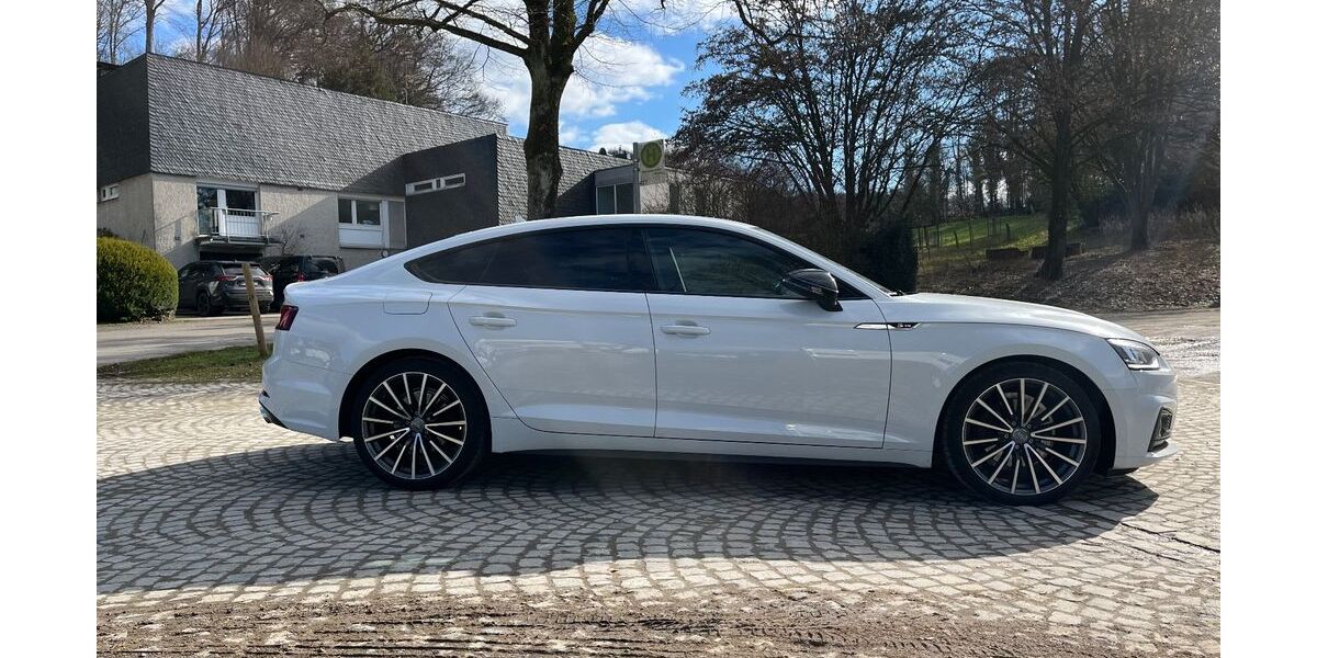 Audi A5 52.800 km 21.800 &euro; Bergisch 51465