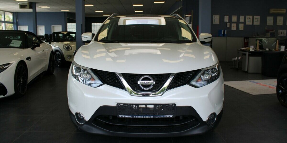 Nissan Qashqai 1.6 DIG-T 360° 4x2 109.771 km 13.980 € Euskirchen 53881