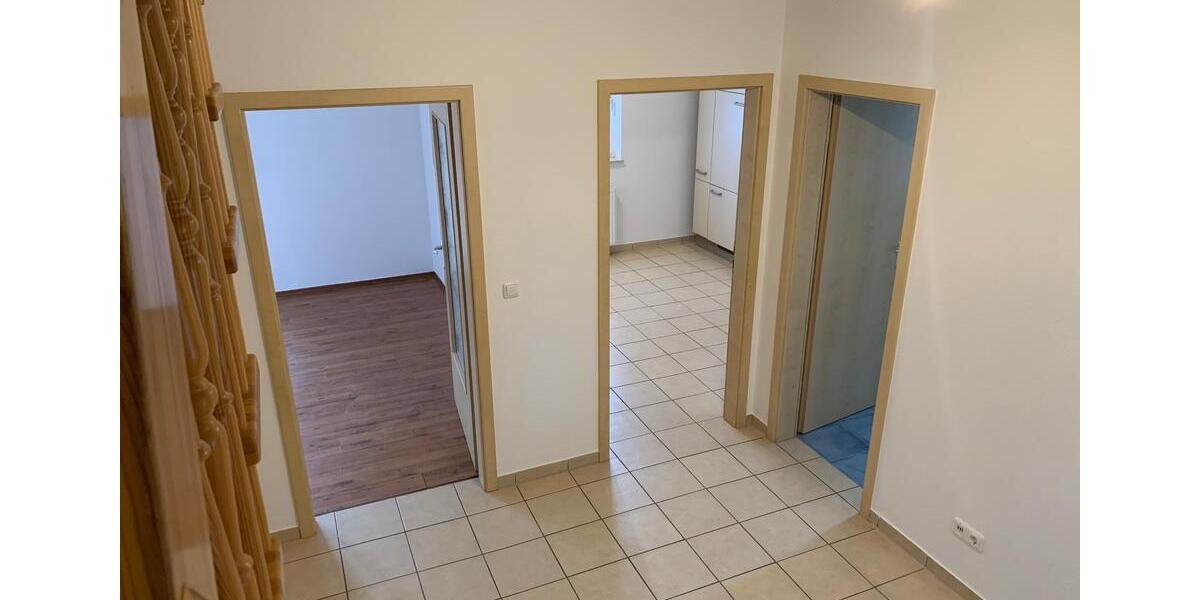 Einfamilienhaus Celle Bostel - 4 Zimmer, 120 m&sup2;, 1.200&euro; | Angebot:26391950