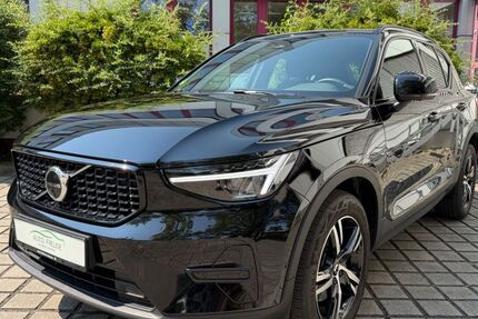 Volvo XC40 46.620 km 29.590 &euro; Unterschleißheim 85716