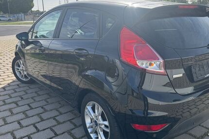 Ford Fiesta 86.000 km 5.999 &euro; Friedrichsdorf bei Frankfurt Main 61381