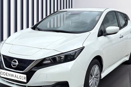 Nissan Leaf 35.883 km 13.898 &euro; Zaberfeld-Michelbach 74374