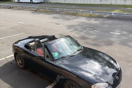 Mazda MX-5 105.000 km 7.999 &euro; Wiesbaden 65189
