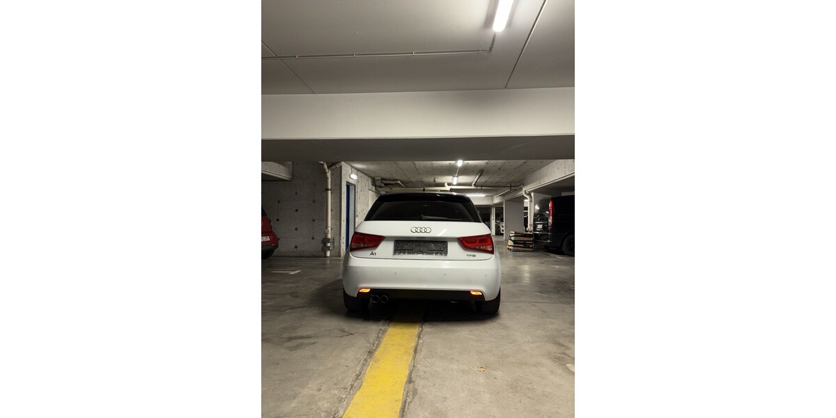 Audi audi a1 83.763 km 14.000 &euro; Stuttgart 70173