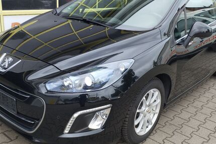 Peugeot 308 95.100 km 9.650 &euro; Rathenow 14712