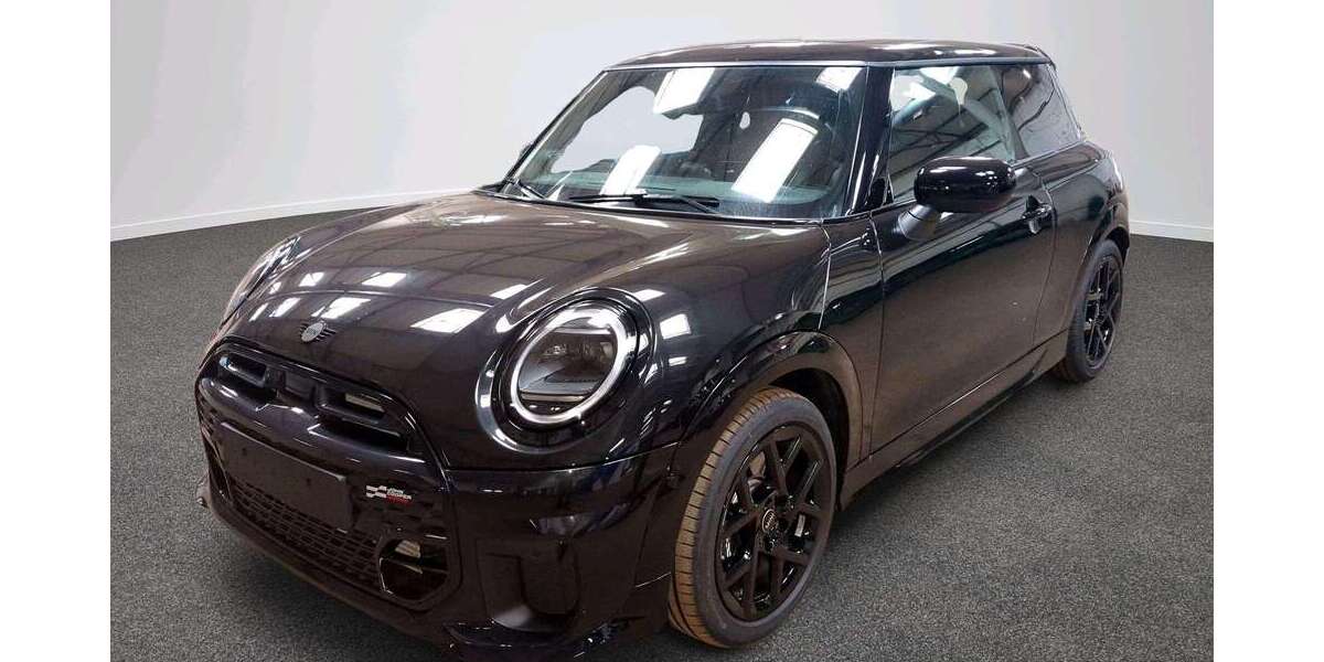 Mini Cooper C 3.459 km 31.967 &euro; München 80788