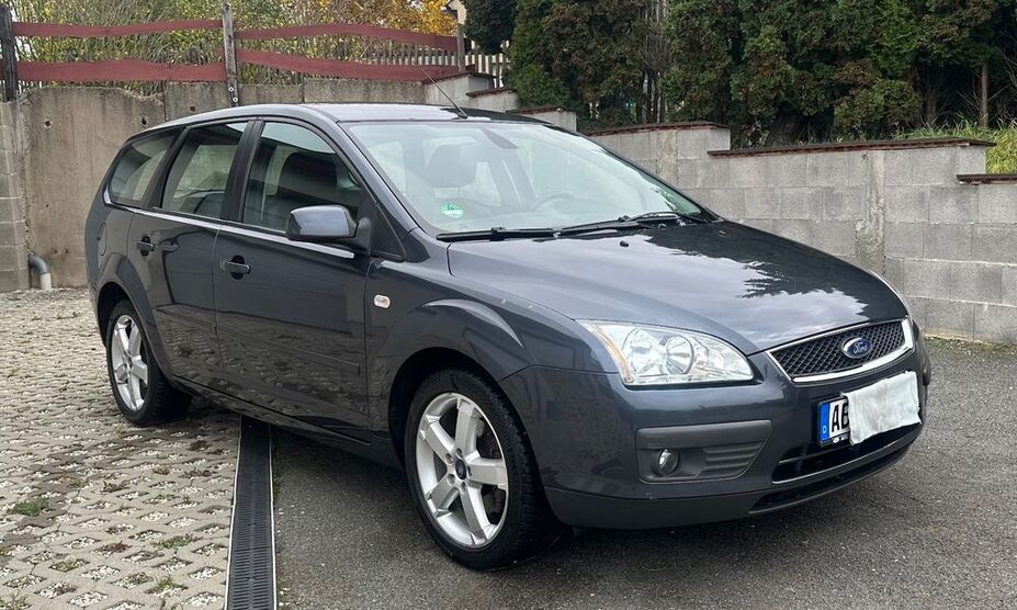 Ford Focus 106.500 km 3.900 € Wintersdorf 04610