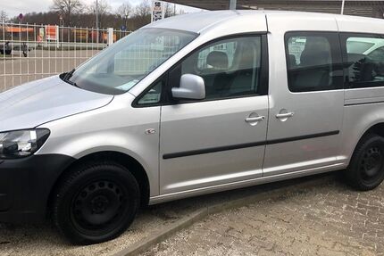 VW Caddy 189.000 km 7.400 &euro; Neubrandenburg 17034