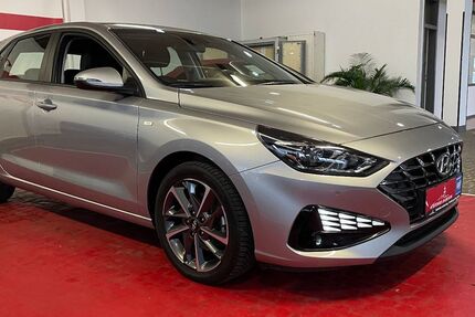 Hyundai i30 70.528 km 15.590 &euro; Friedberg (Hessen) 61169