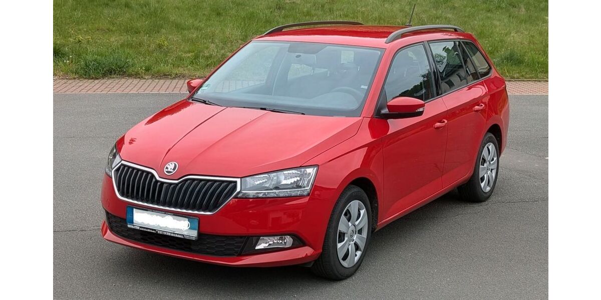 Skoda Fabia 43.000 km 8.200 &euro; Dörentrup 32694