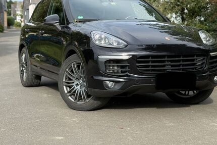 Porsche Cayenne 169.000 km 26.499 € Gödenroth 56290